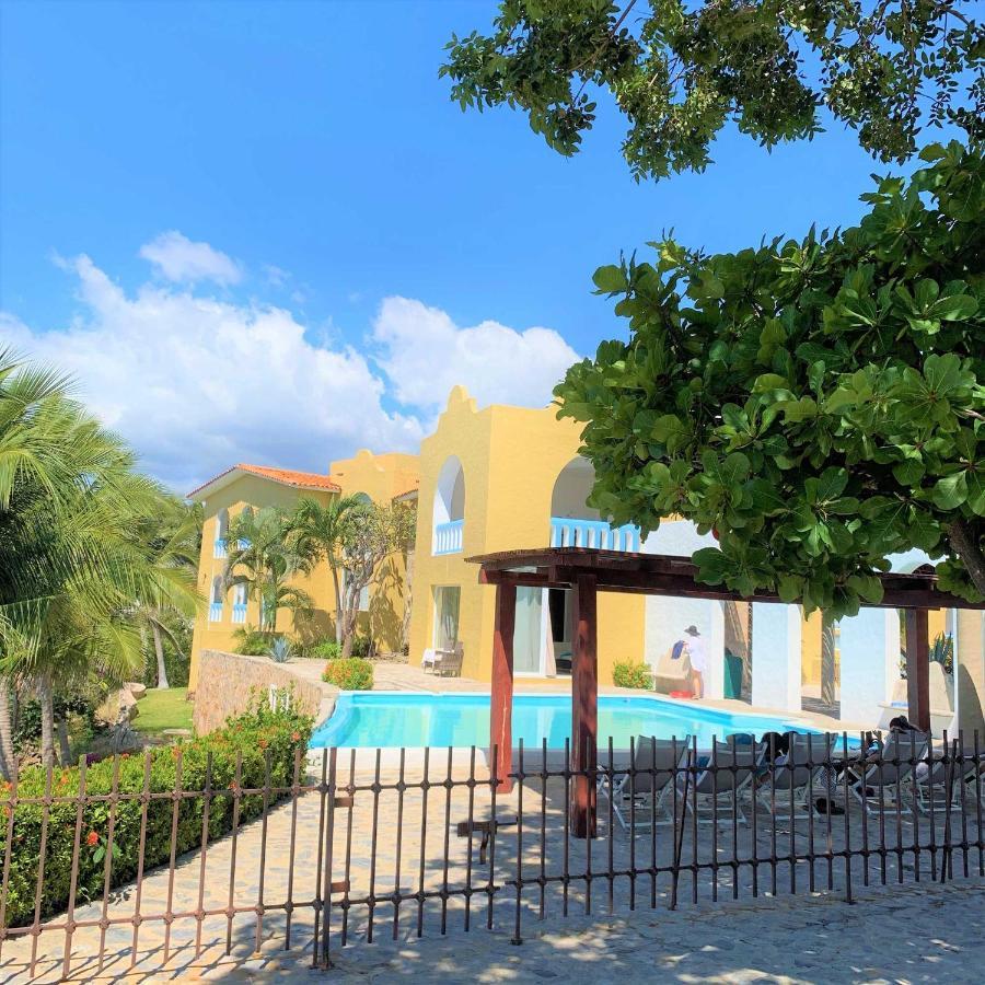 Villas & Resort Luz De Luna 산타크루즈휴에튤코 외부 사진