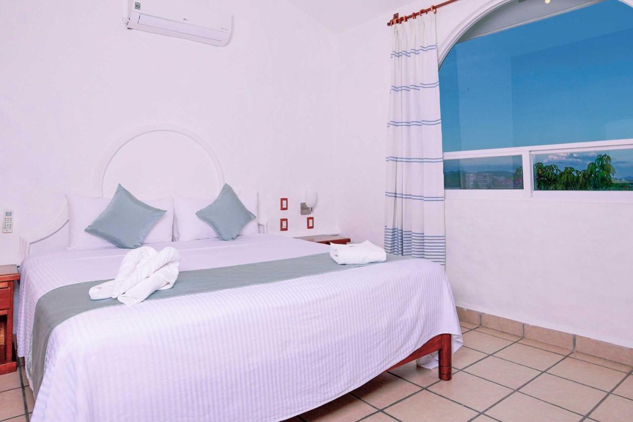 Villas & Resort Luz De Luna 산타크루즈휴에튤코 외부 사진